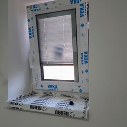 Integrované žalúzie v okne ralizácia Vitriso