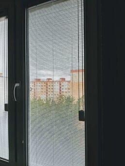 Žalúzie v skle realizácia Vitriso
